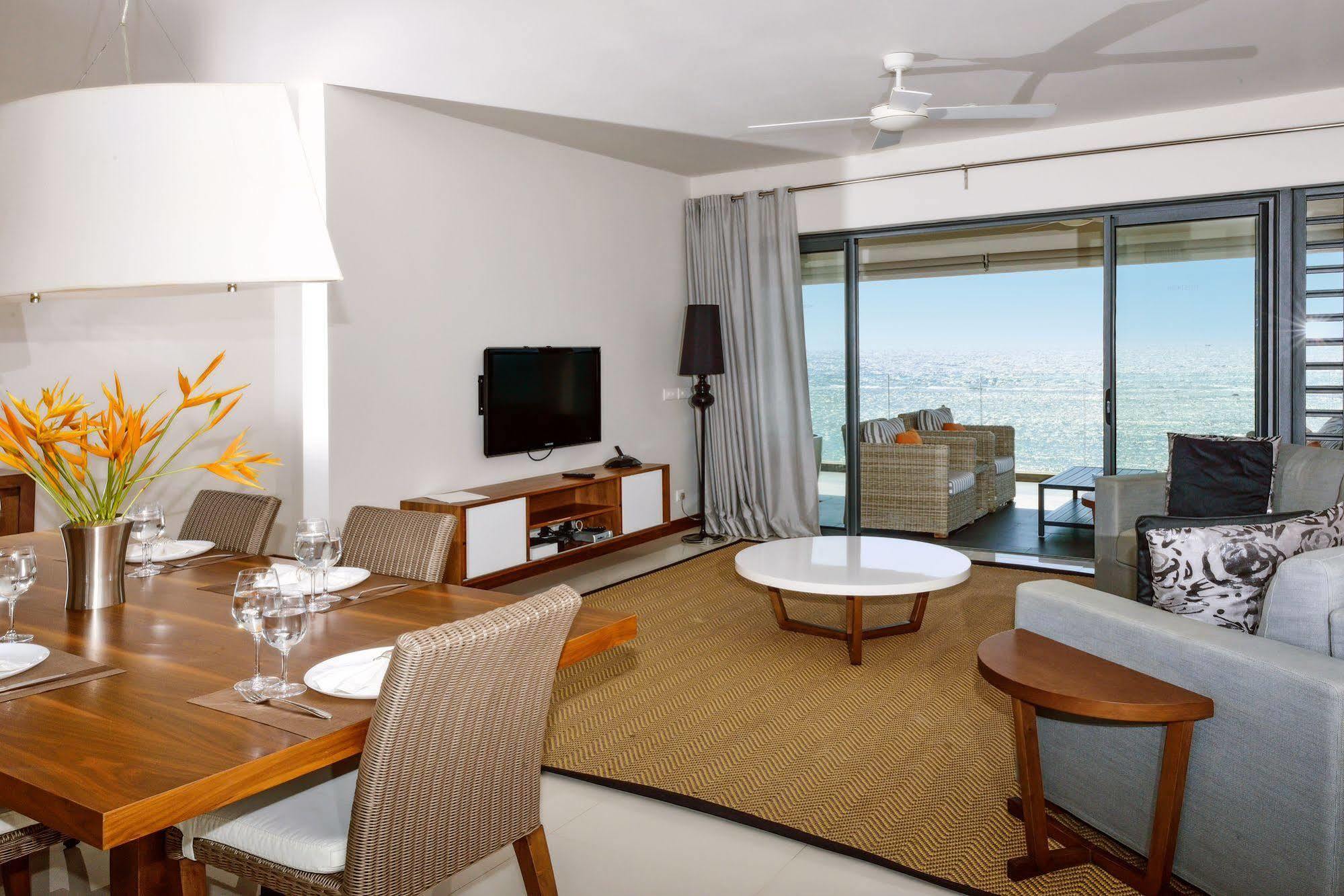 Leora Luxury Accommodation By Dream Escapes Tamarin Exterior foto